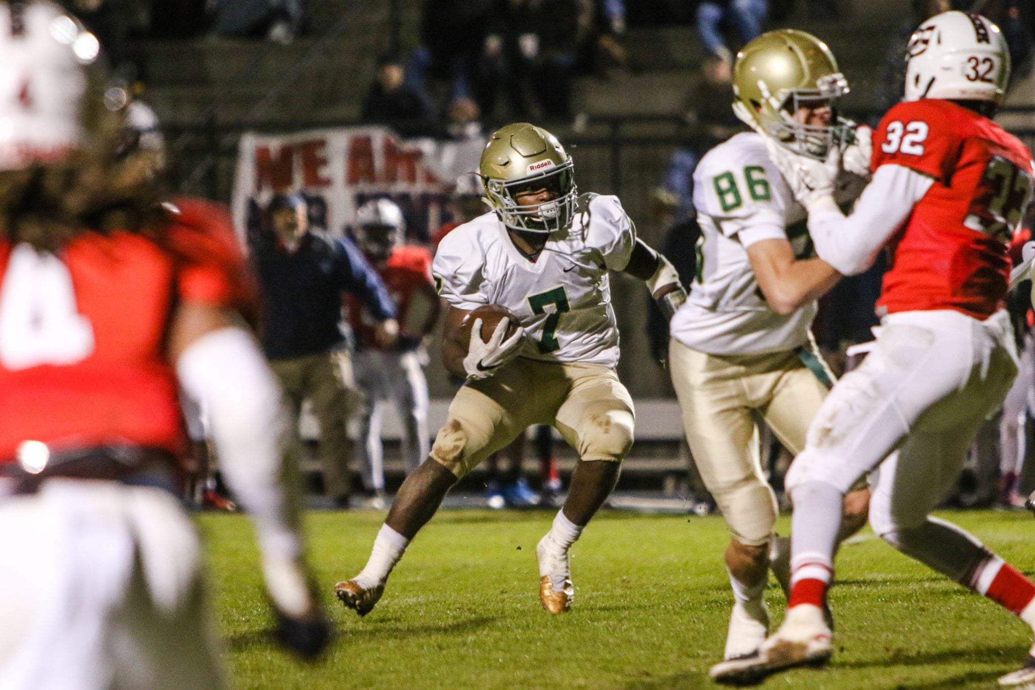 Read more about the article HOW WE BUILT A FOLLOWING AROUND HIGH SCHOOL FOOTBALL
